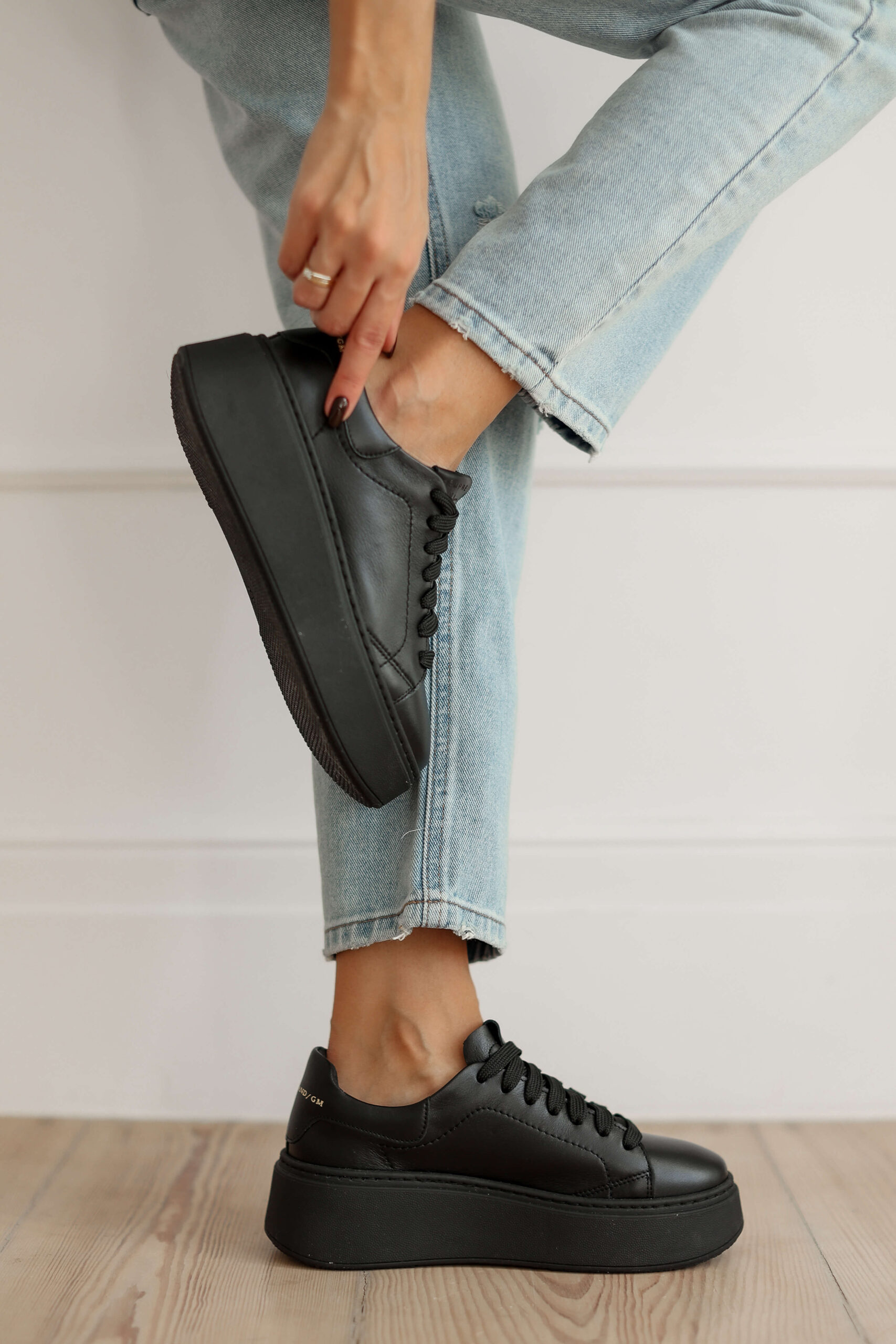 Buty BRIGITTE Czarne