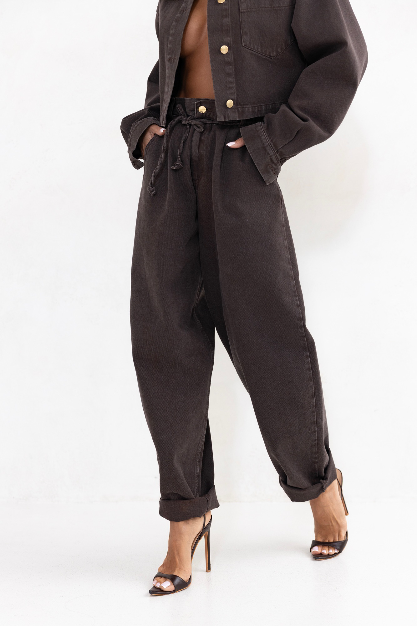 Spodnie JEANS Czekoladowe