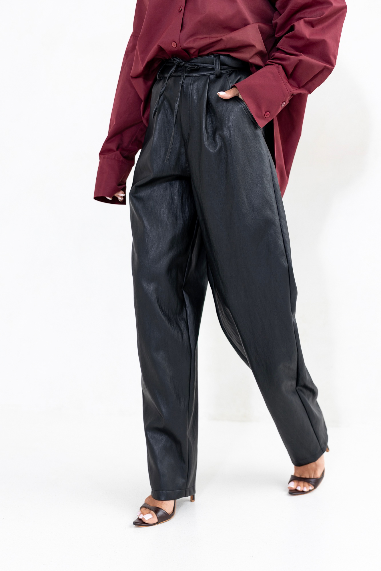 SKAYA Trousers Black