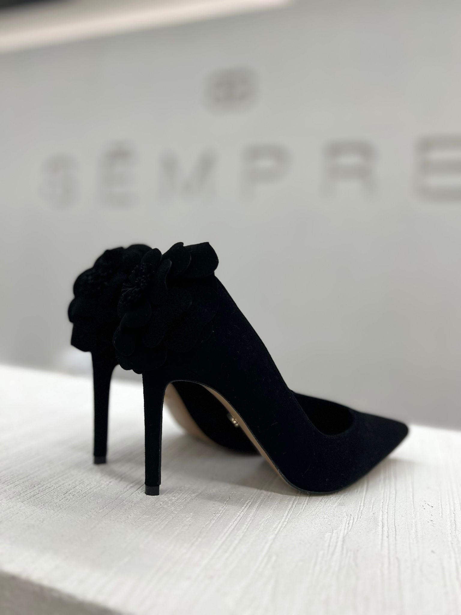 Buty ABEYA Czarny/Zamsz