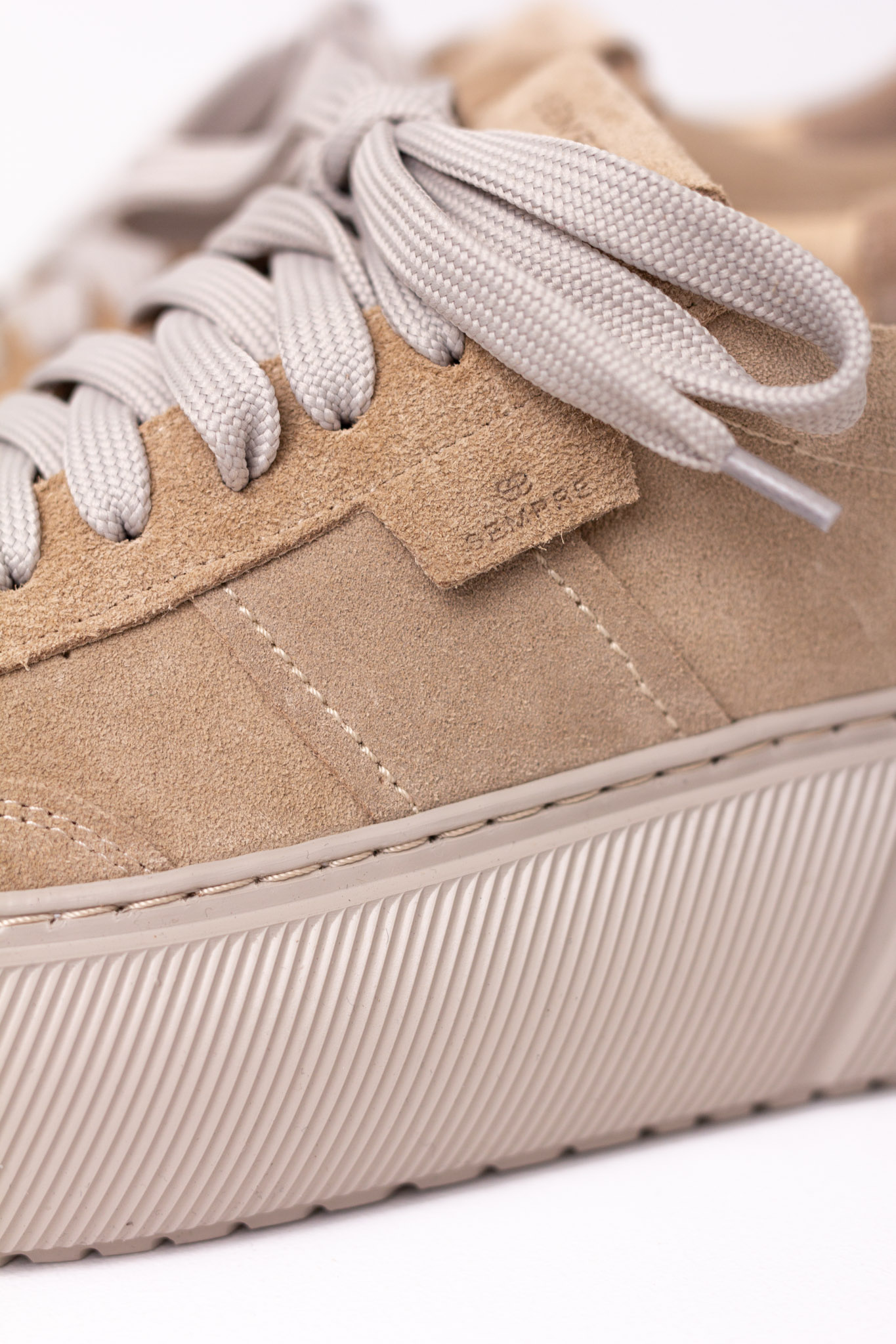 b4e35fb48fd3903f1a57e8b8cecb1430