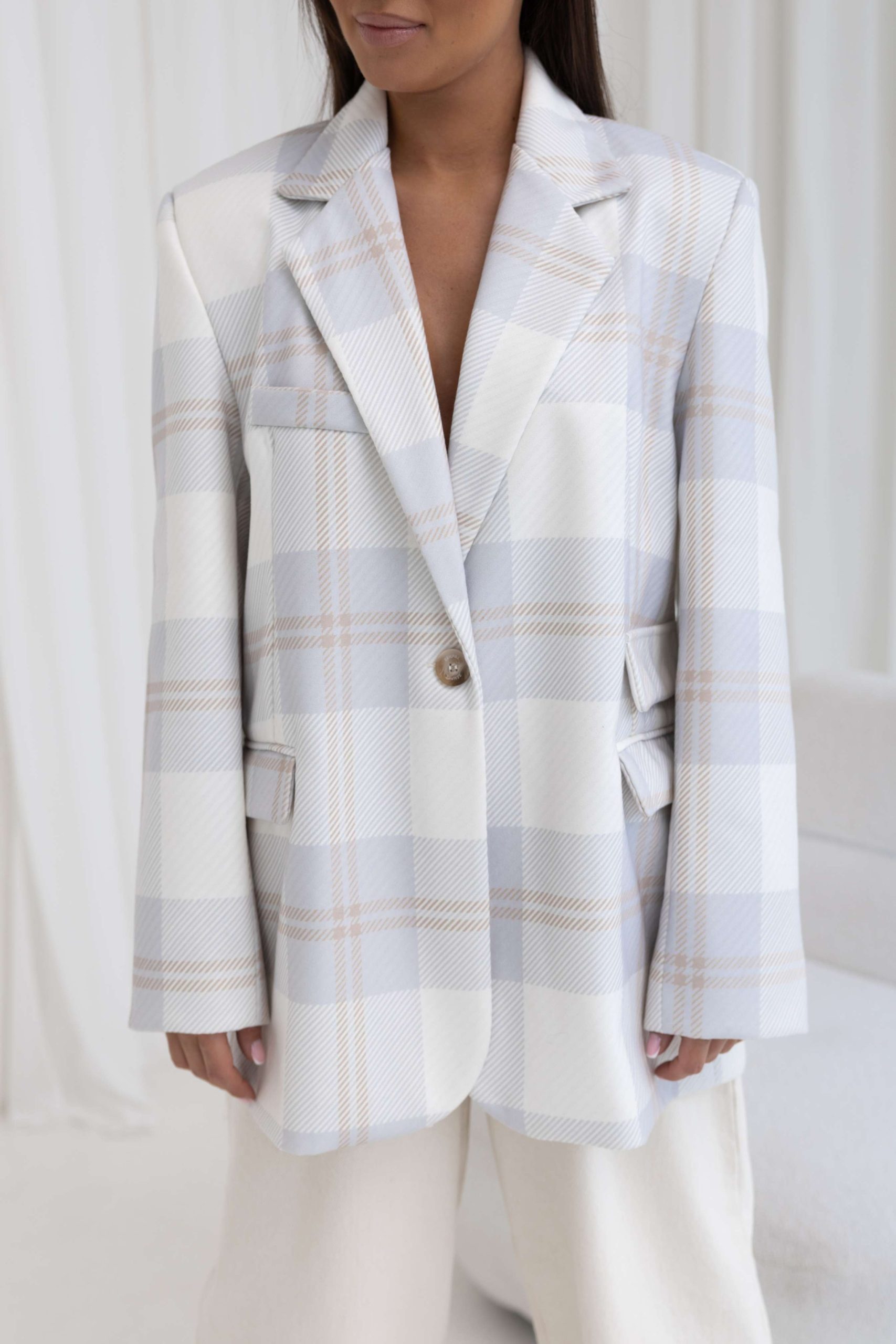 9d43d87a0a547f512e2aa65b30ac1efc