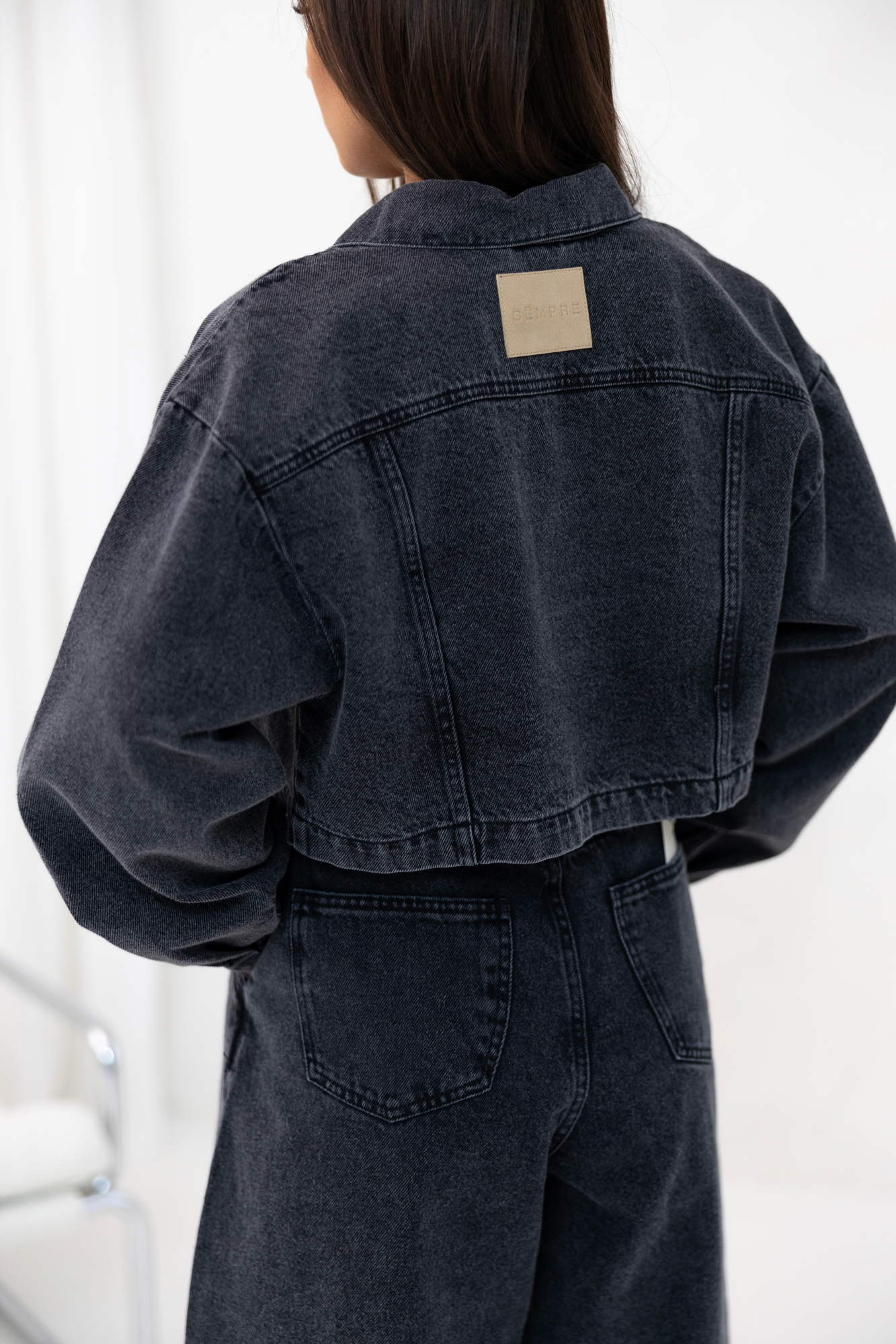 2423361f10fe4aef3885b3b14088d394