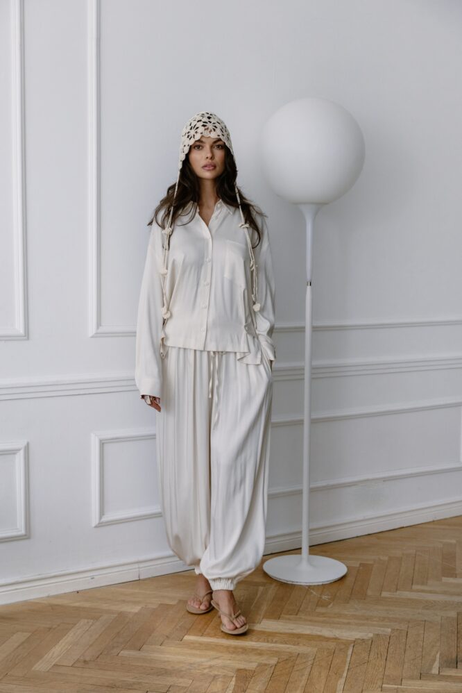 VESPER Ivory set