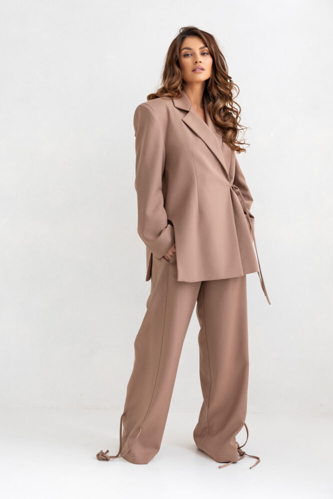 LINE suit Beige