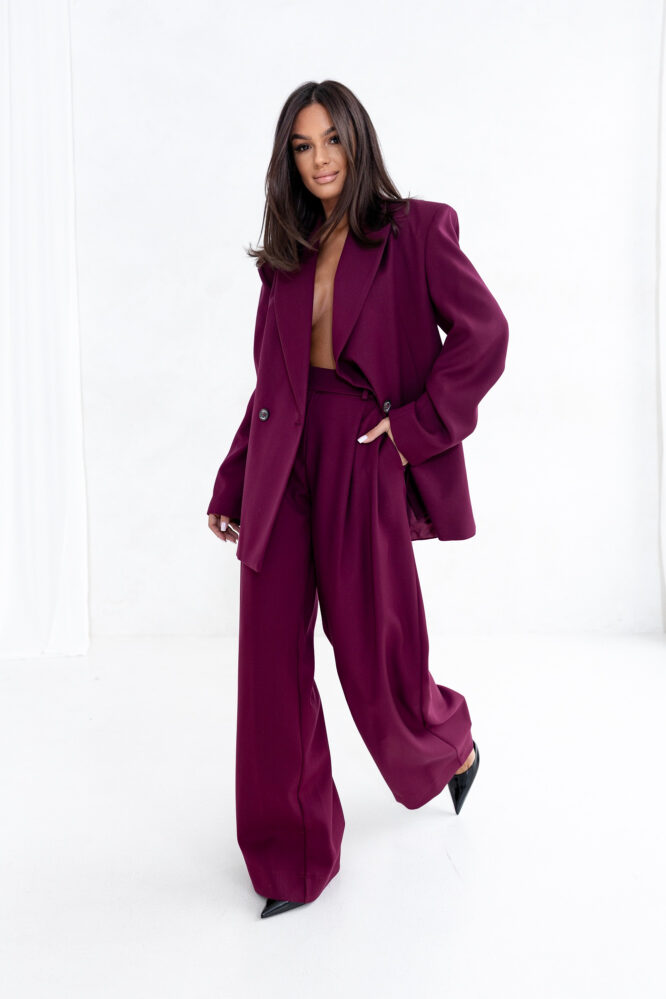 MODESTA suit Maroon
