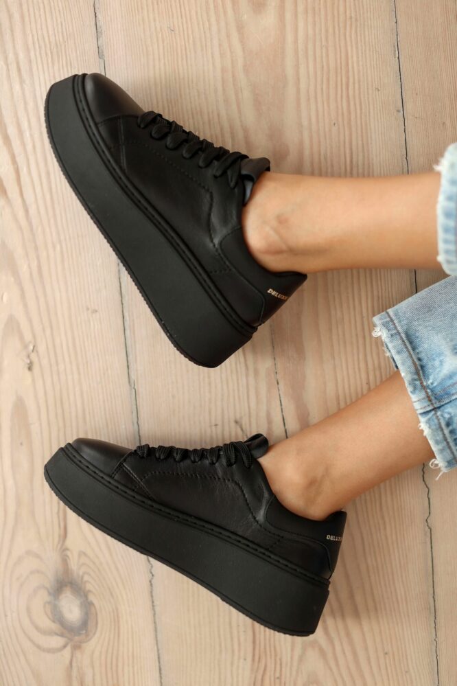 BRIGITTE Shoes Black