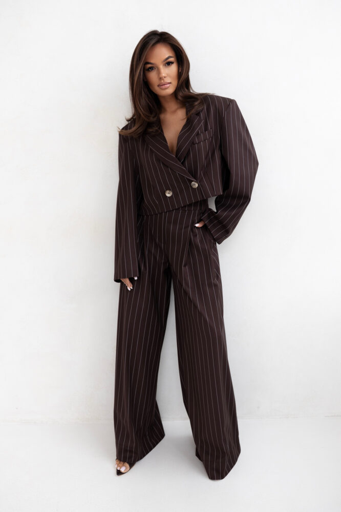 BIANCA Chocolate suit