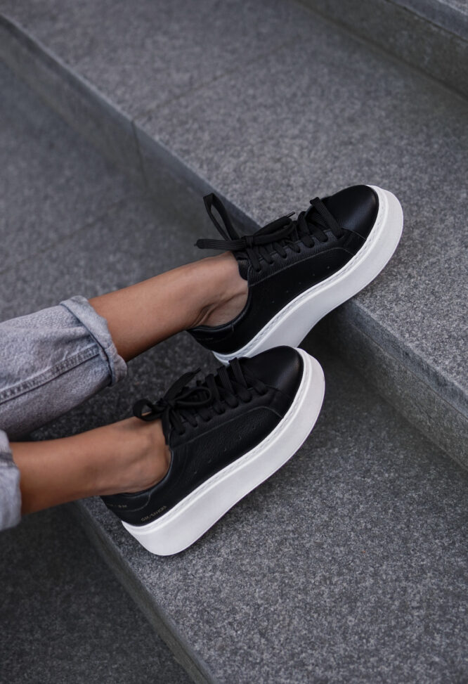LUNA Shoes Black