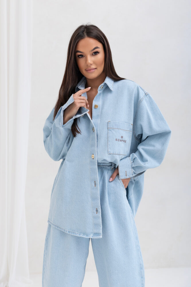 JEANS Baby blue shirt