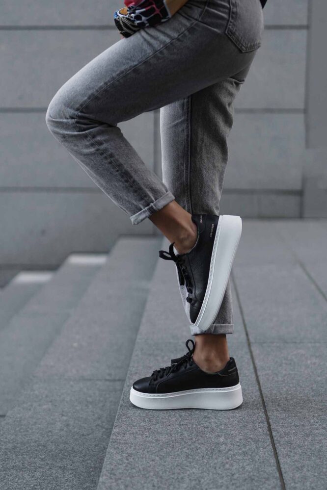 LUNA Shoes Black