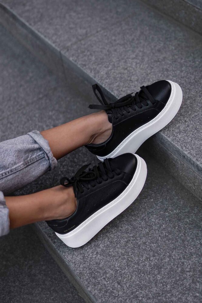 LUNA Shoes Black