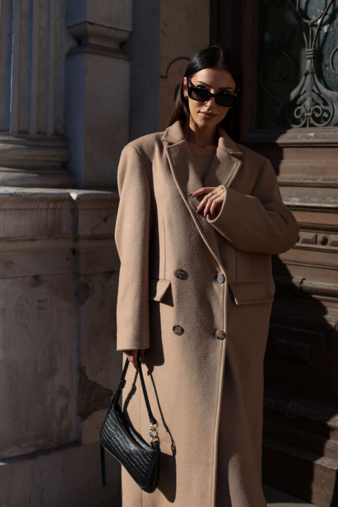 AMBER Camellia Coat