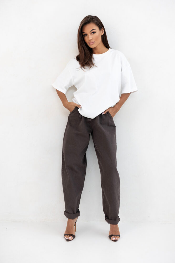 T-shirt OVER White