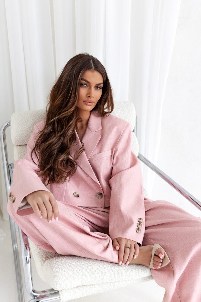 NATURAL Pink Suit