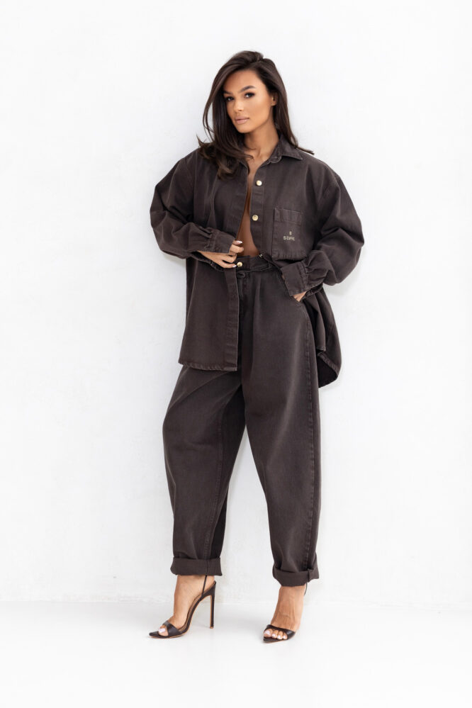 Chocolate Oversized Cotton Jeans